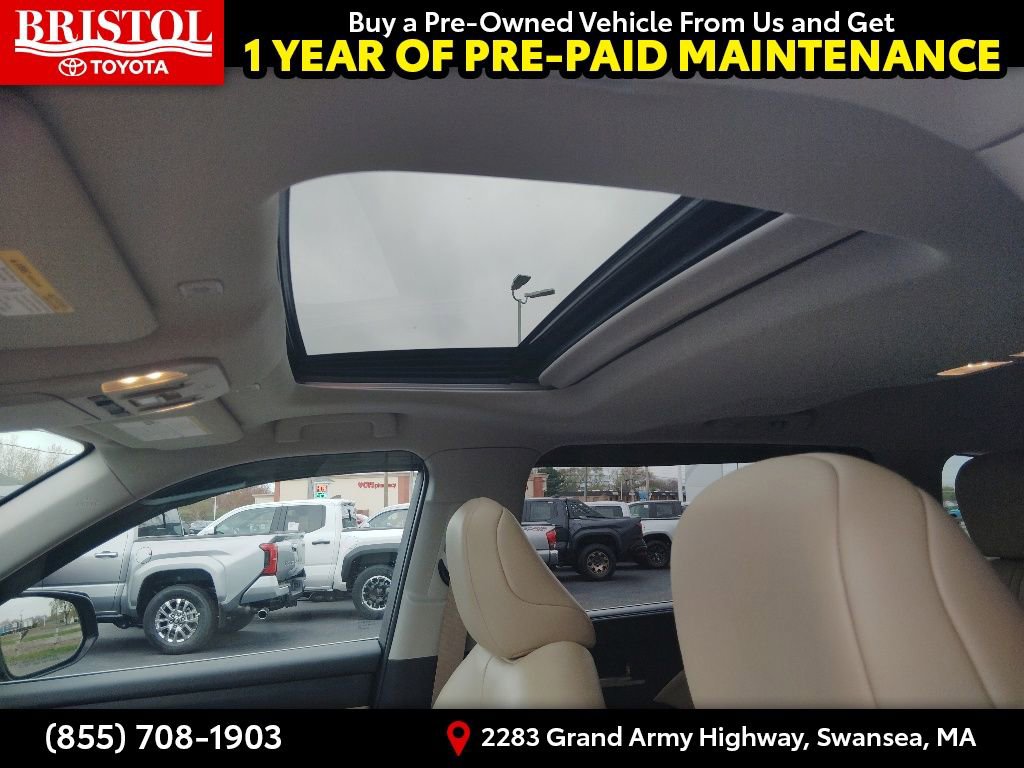 Used 2023 Toyota Highlander XLE AWD/4WD image 20