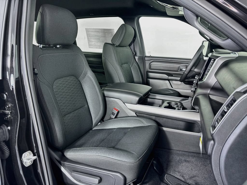 New 2026 RAM 1500 Express AWD/4WD image 20