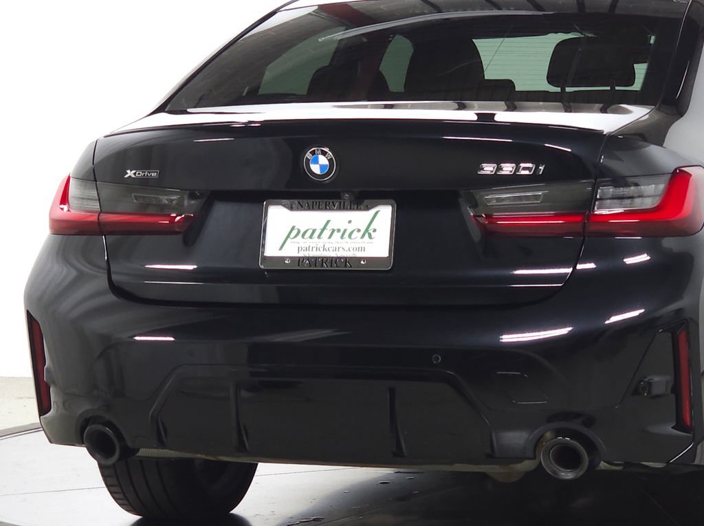 Used 2024 BMW 330i xDrive Sedan w/ M Sport Package AWD/4WD image 9