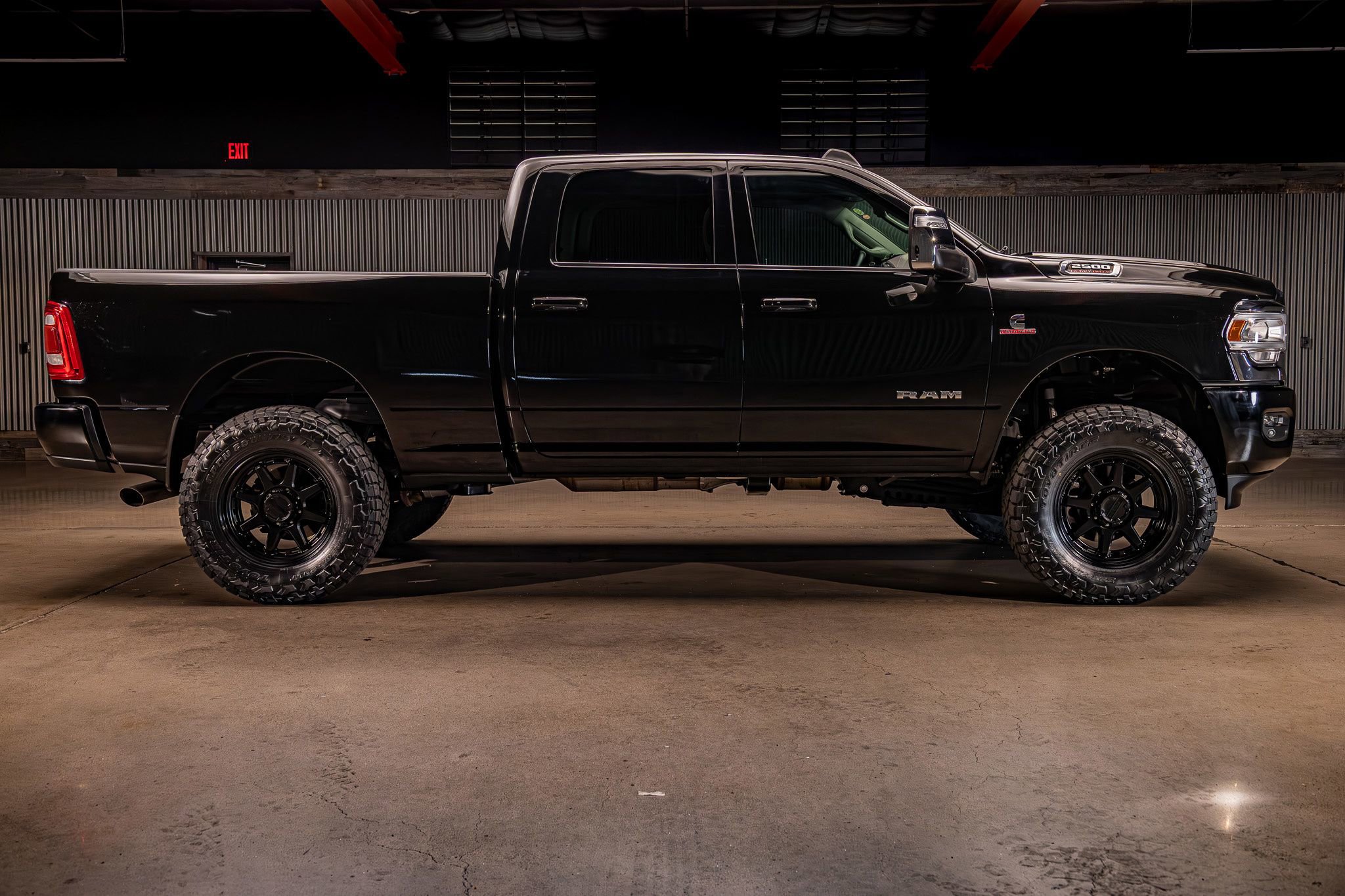 Used 2023 RAM 2500 Laramie image 11