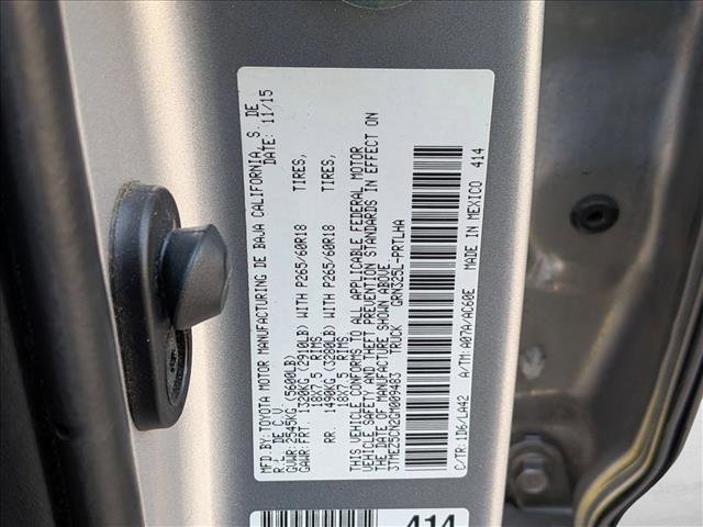 Used 2016 Toyota Tacoma Limited w/ Towing Package RWD image 22
