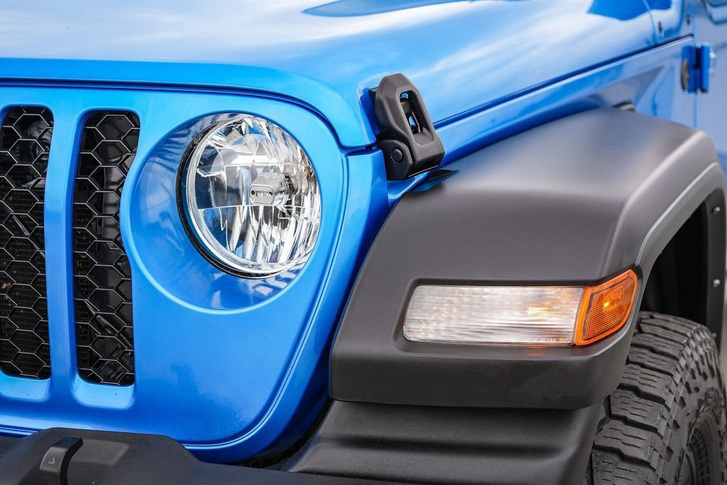 Used 2022 Jeep Gladiator Sport AWD/4WD image 6