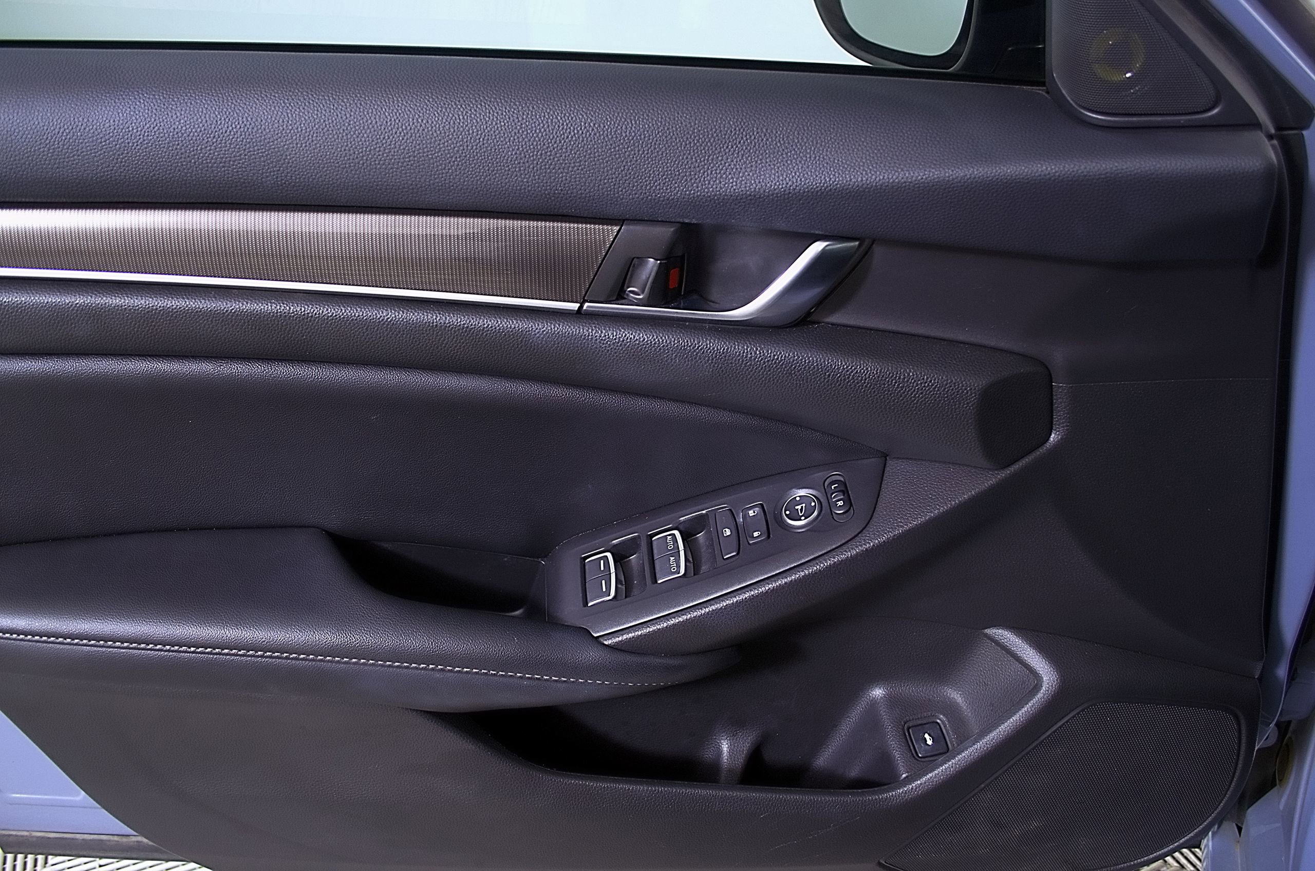 Used 2021 Honda Accord Sport image 15