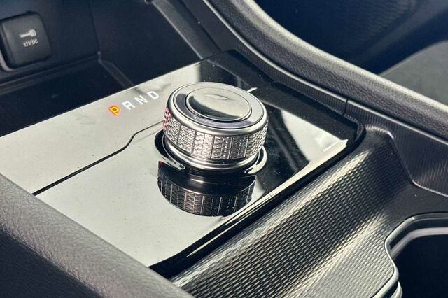 New 2025 Jeep Grand Cherokee L Laredo image 19