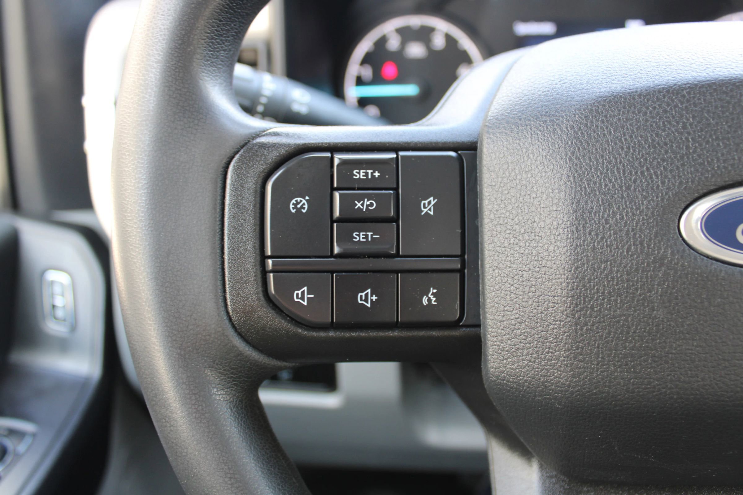 Used 2023 Ford F350 XL w/ XL Chrome Package image 9