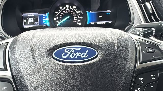 Certified 2024 Ford Edge SEL w/ Convenience Package image 19
