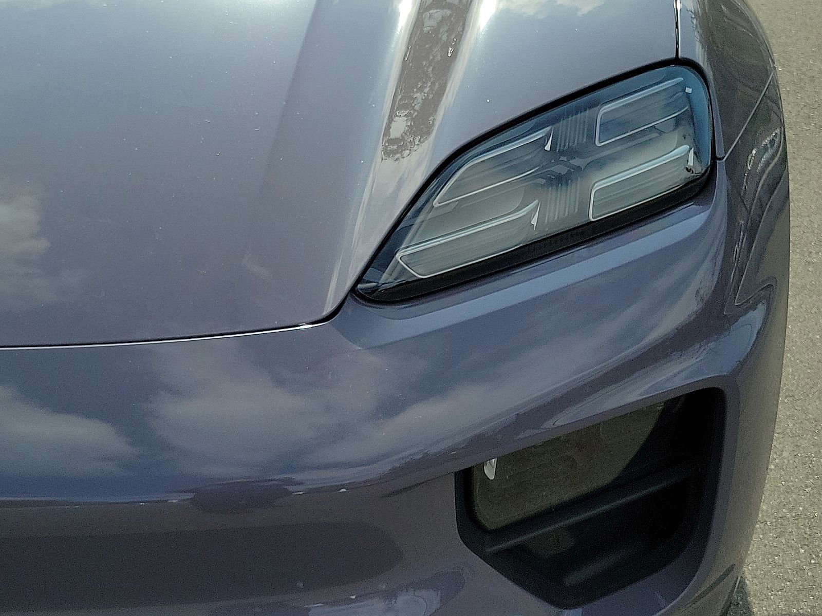 New 2024 Porsche Macan 4 Electric AWD/4WD image 11