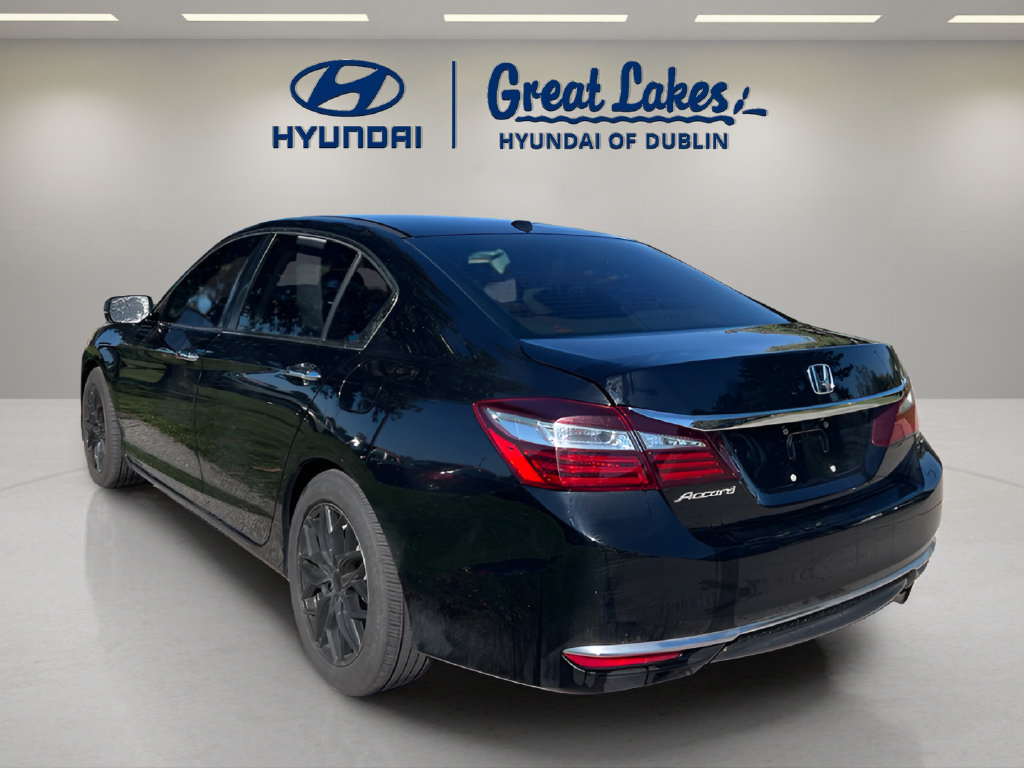 Used 2016 Honda Accord EX image 3