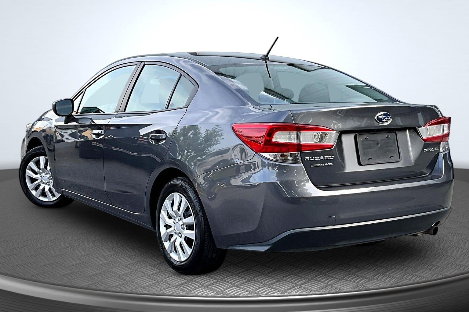 Used 2022 Subaru Impreza 2.0i AWD/4WD image 3