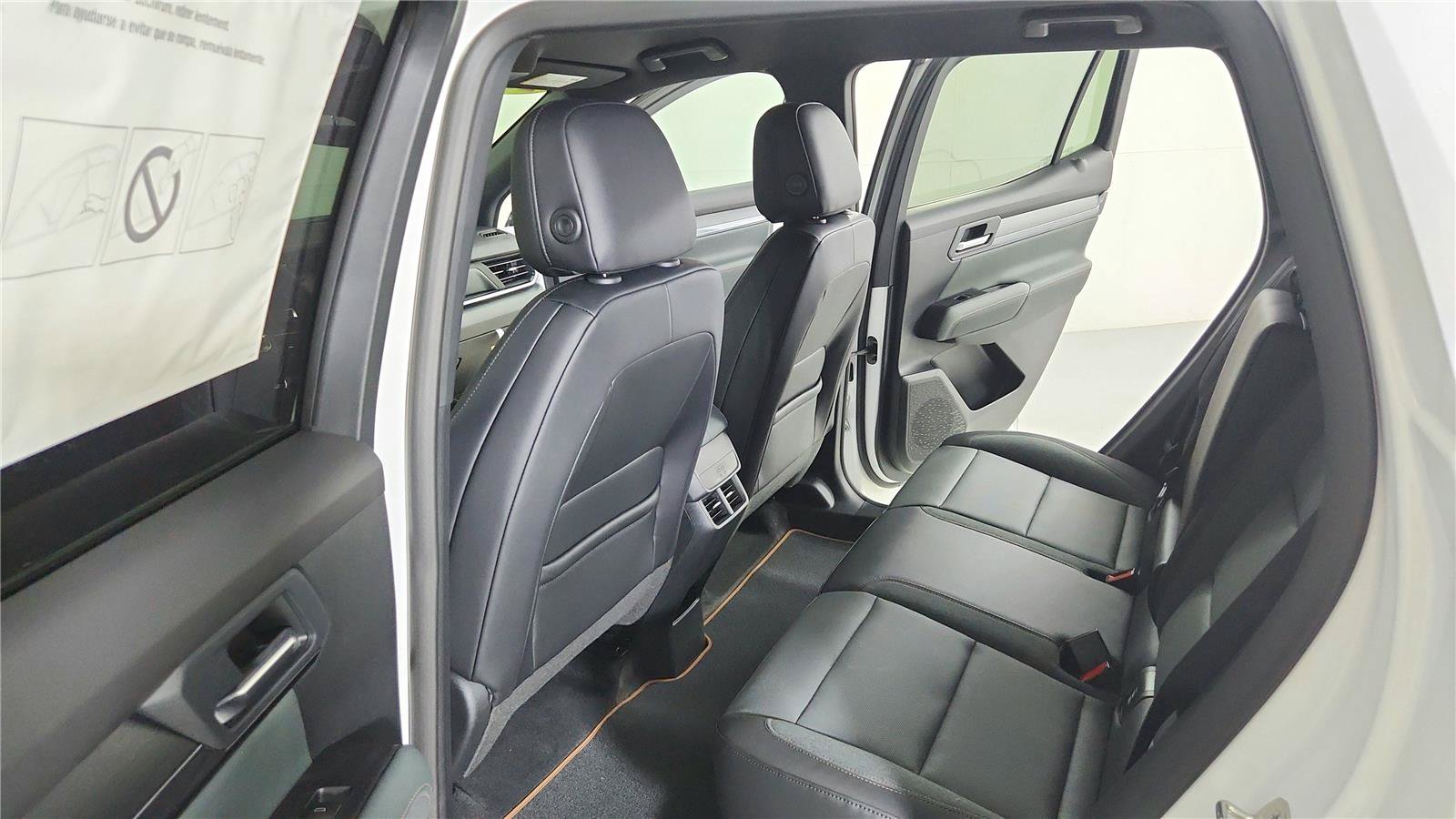 Used 2026 GMC Terrain AT4 AWD/4WD image 16