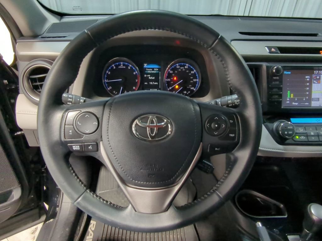 Used 2016 Toyota RAV4 Limited AWD/4WD image 27