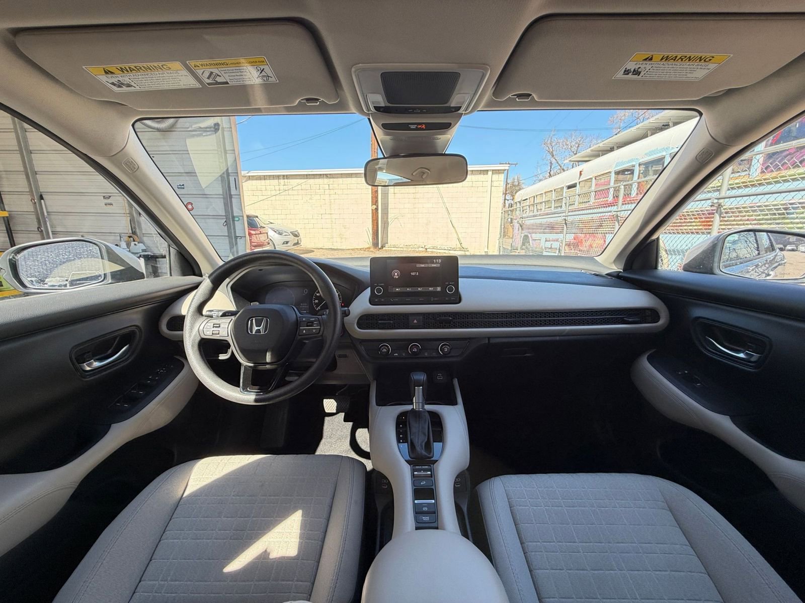 Used 2025 Honda HR-V LX image 31