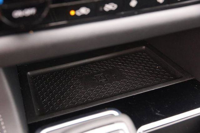 Used 2024 Nissan Pathfinder Platinum image 22