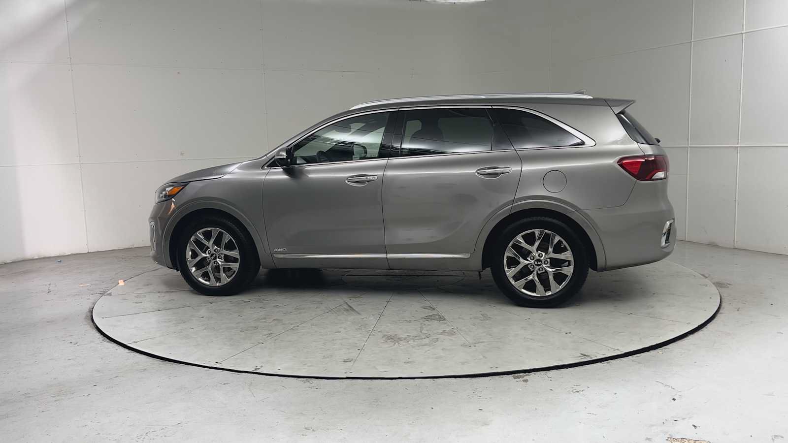 Used 2019 Kia Sorento SX AWD/4WD image 4