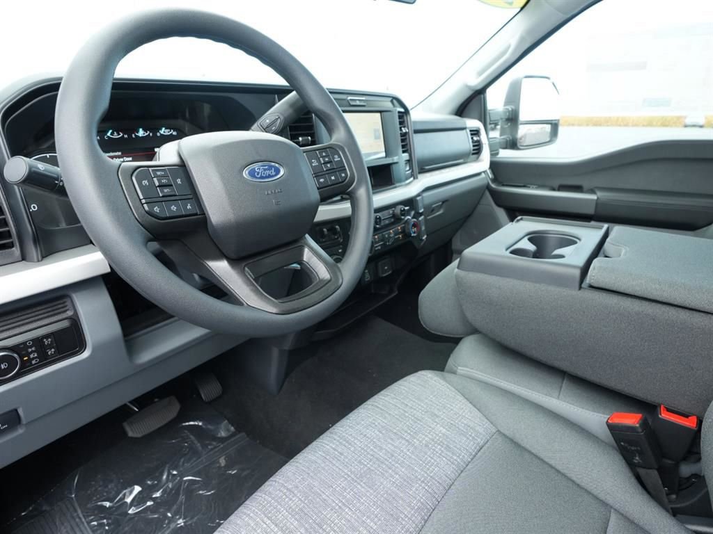 New 2026 Ford F350 XLT image 13