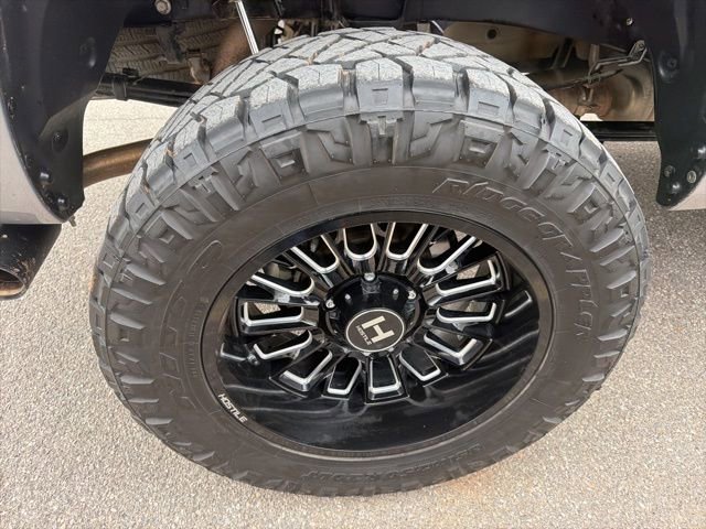 Used 2020 Toyota Tundra SR5 w/ SR5 Upgrade Package image 40