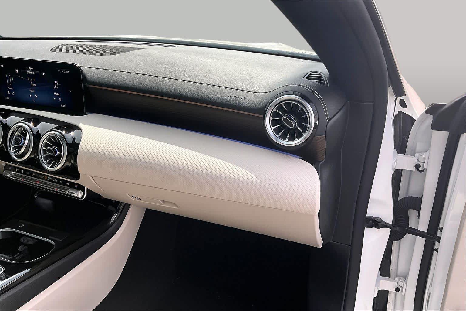 Certified 2026 Mercedes-Benz CLA 250 image 18