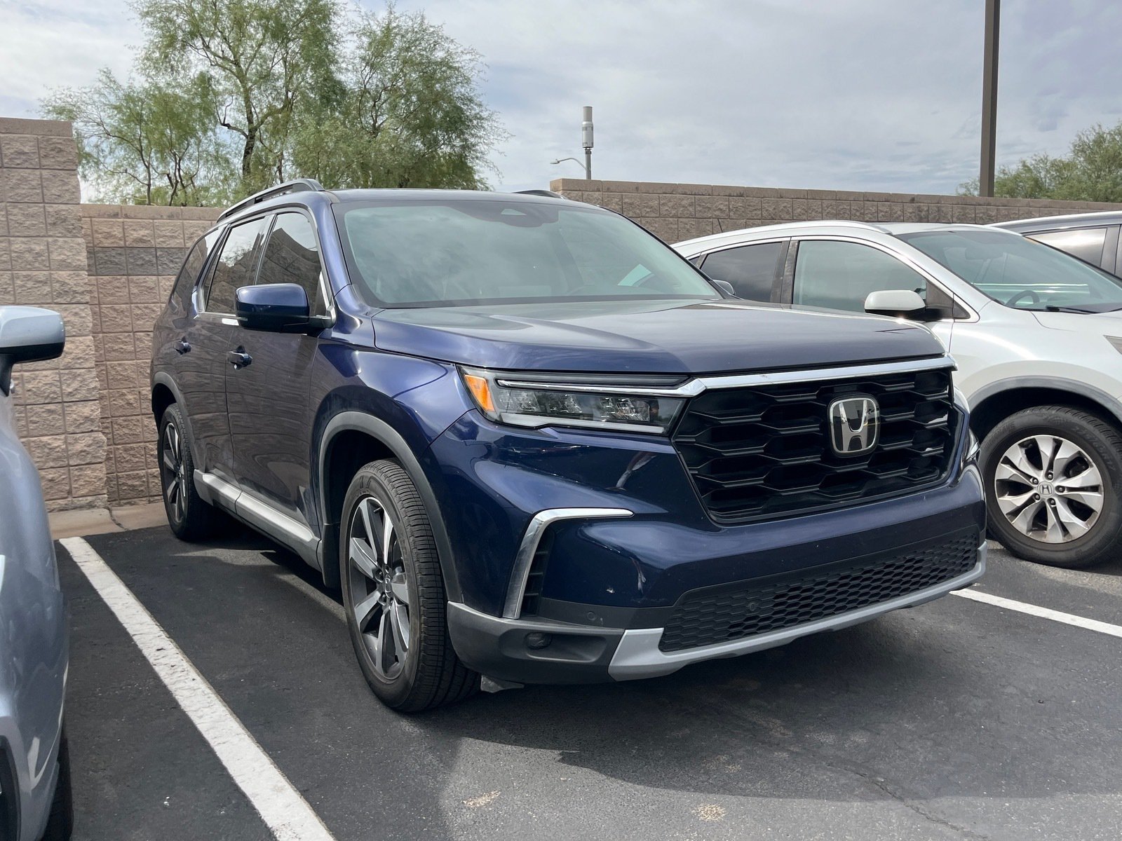 Certified 2024 Honda Pilot Touring image 7