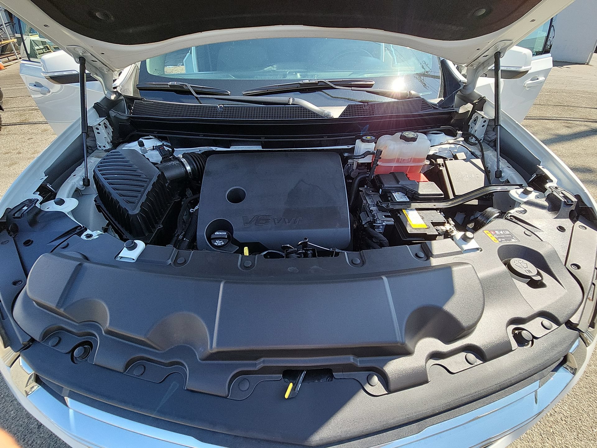 Used 2023 Chevrolet Traverse LT AWD/4WD image 17