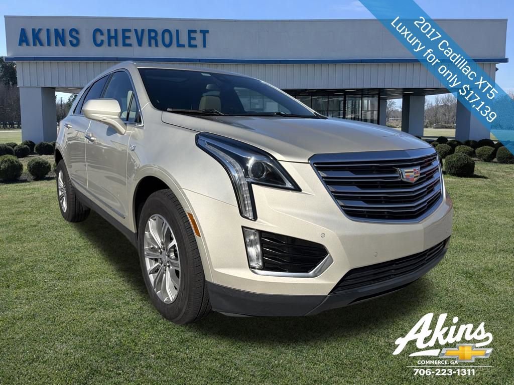 Certified 2017 Cadillac XT5 Luxury w/ Driver Awareness Package image 4