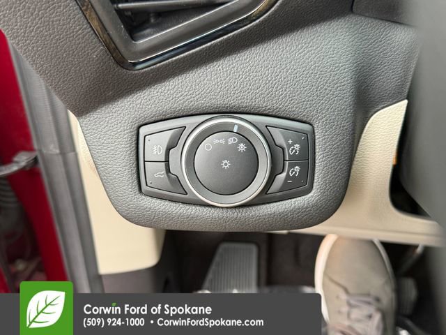 Used 2018 Ford Escape SEL image 26