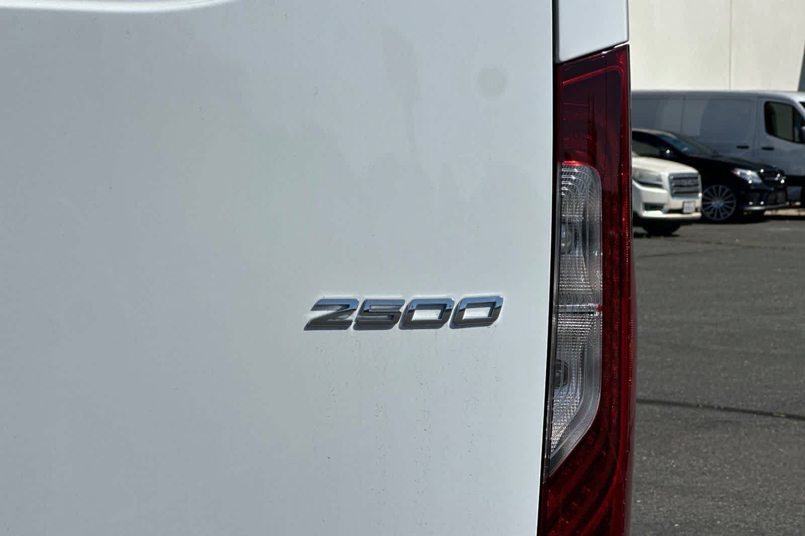 New 2024 Mercedes-Benz Sprinter 2500 image 32
