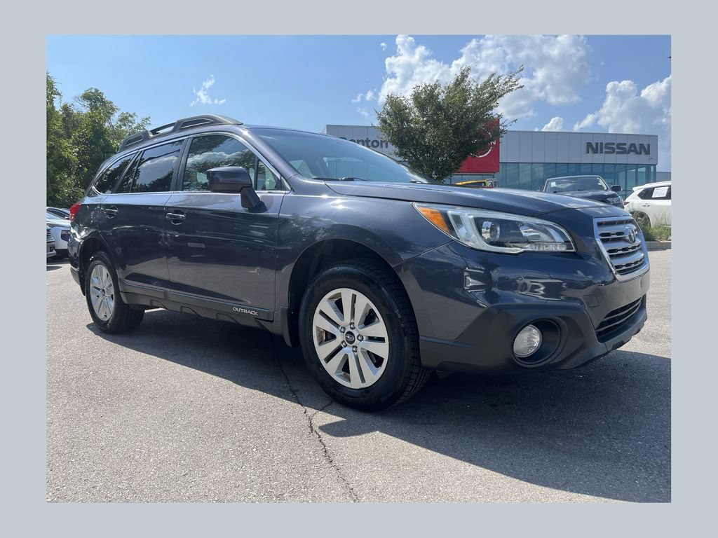 Used 2015 Subaru Outback 2.5i Premium AWD/4WD image 1