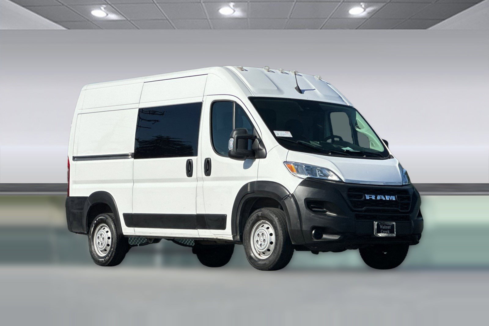 Used 2023 RAM ProMaster 2500 image 7