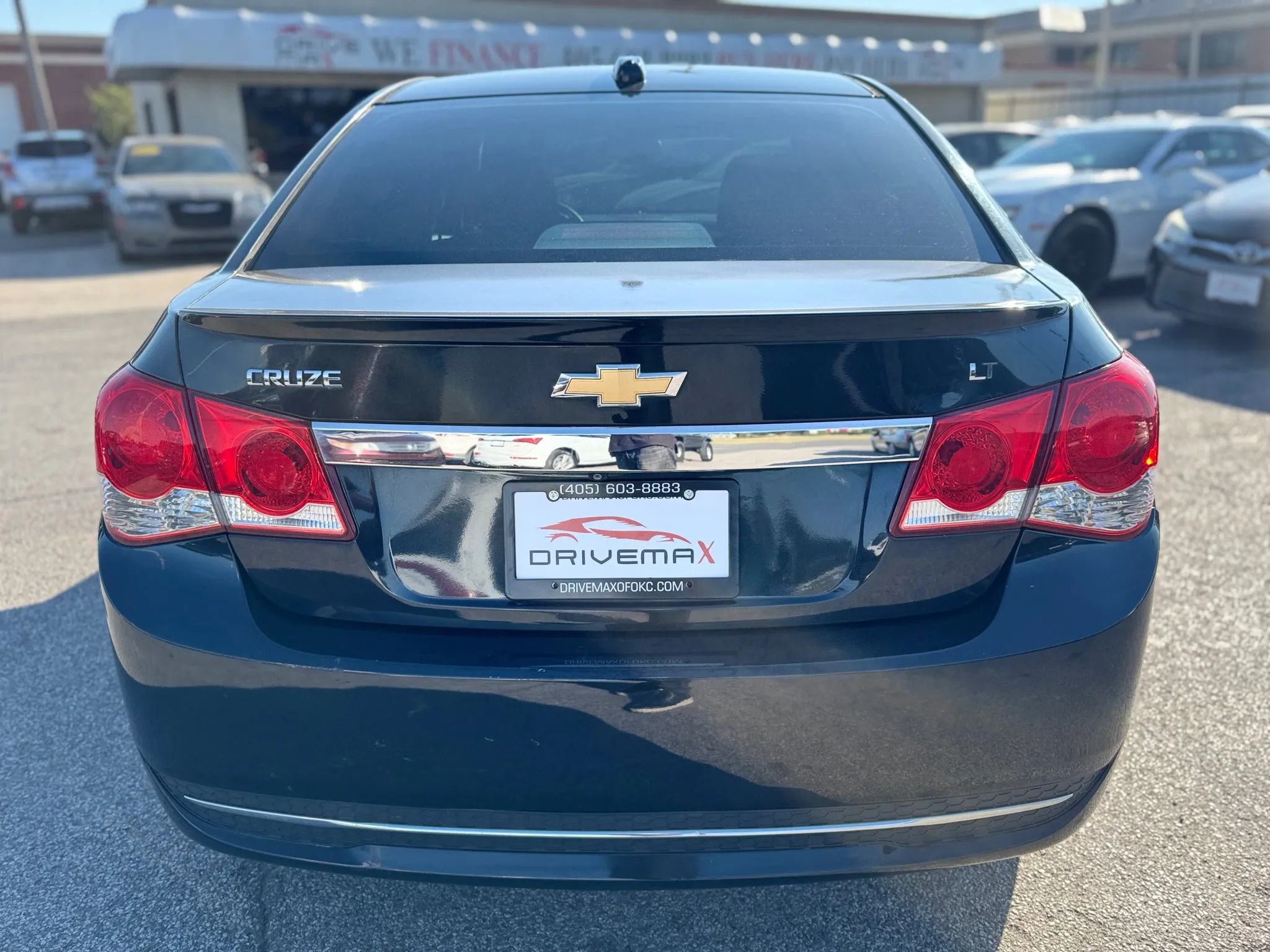 Used 2016 Chevrolet Cruze LT w/ Sun And Sound Package FWD image 4