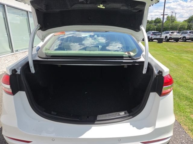 Used 2019 Ford Fusion SEL FWD image 11