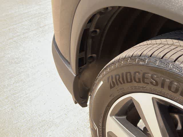 Certified 2025 Honda Pilot Elite image 23