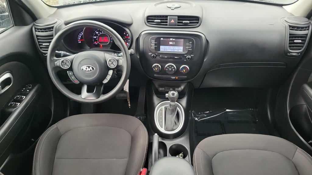 Used 2019 Kia Soul FWD image 11