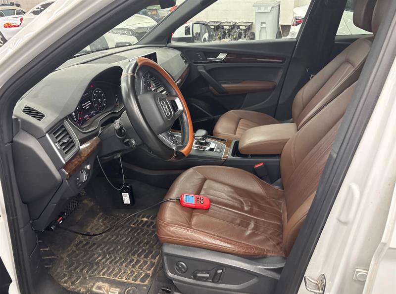 Used 2018 Audi Q5 Prestige AWD/4WD image 5