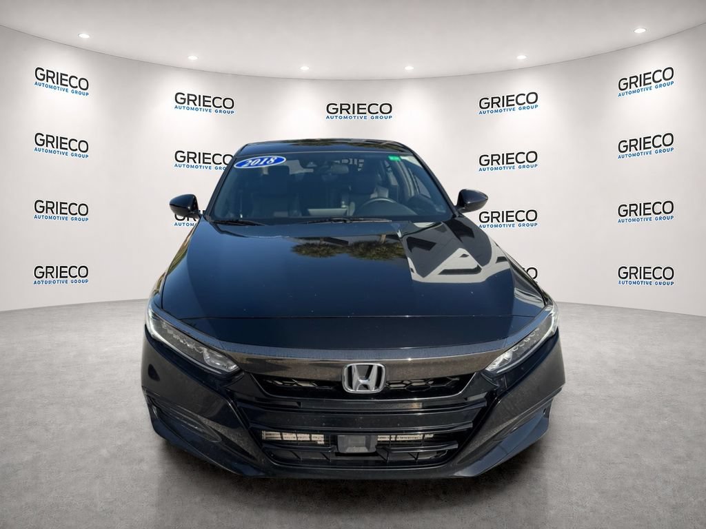 Used 2018 Honda Accord Sport image 2