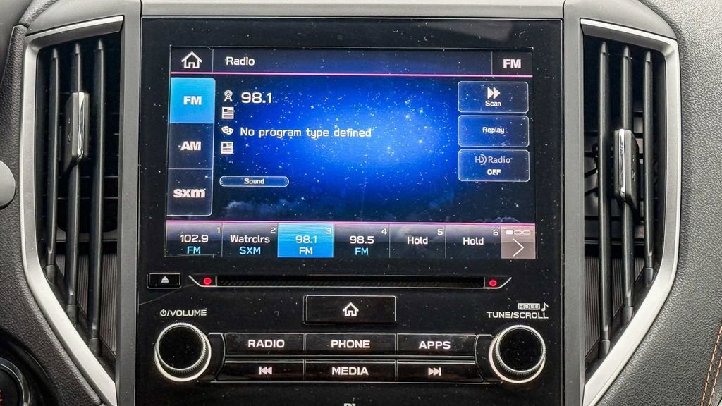 Used 2022 Subaru Crosstrek 2.5i Limited w/ Popular Package #4 image 14