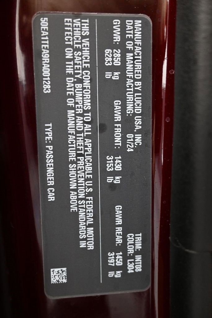 Used 2024 Lucid Air Touring image 39