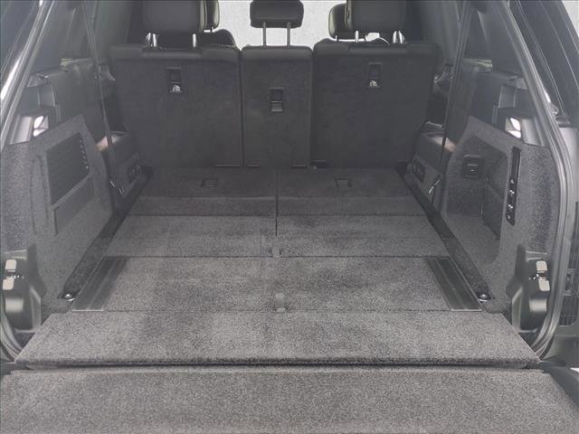 Certified 2025 Land Rover Range Rover Long Wheelbase SE AWD/4WD image 6