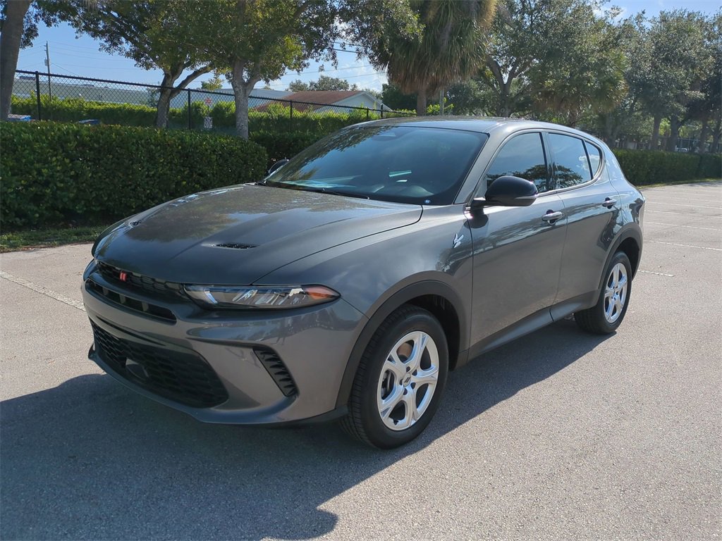 New 2025 Dodge Hornet GT image 9