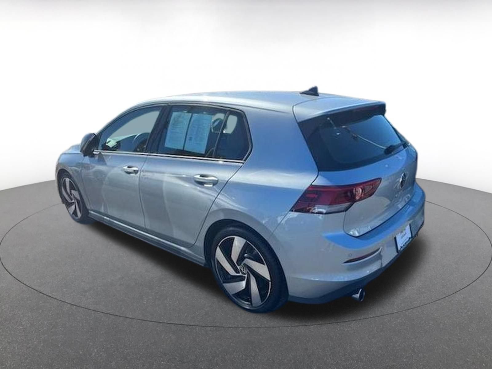Used 2026 Volkswagen Golf S FWD image 5