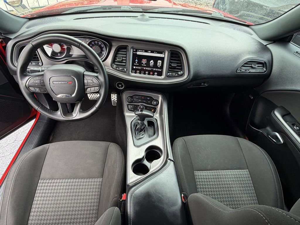 Used 2023 Dodge Challenger GT RWD image 10