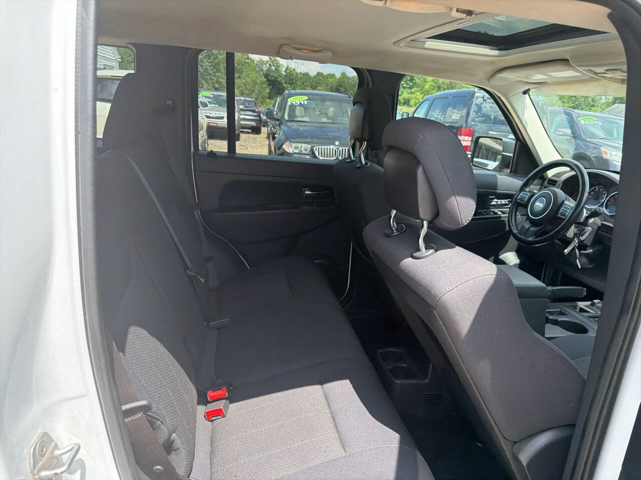 Used 2011 Jeep Liberty Sport w/ Popular Equipment Group AWD/4WD image 16