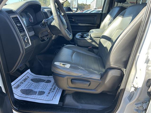 Used 2017 RAM 5500 Tradesman w/ Chrome Appearance Group image 12