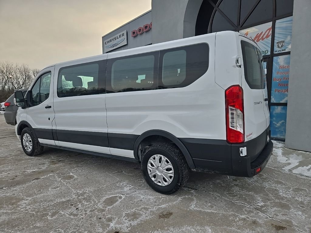 Used 2023 Ford Transit 350 XLT image 6