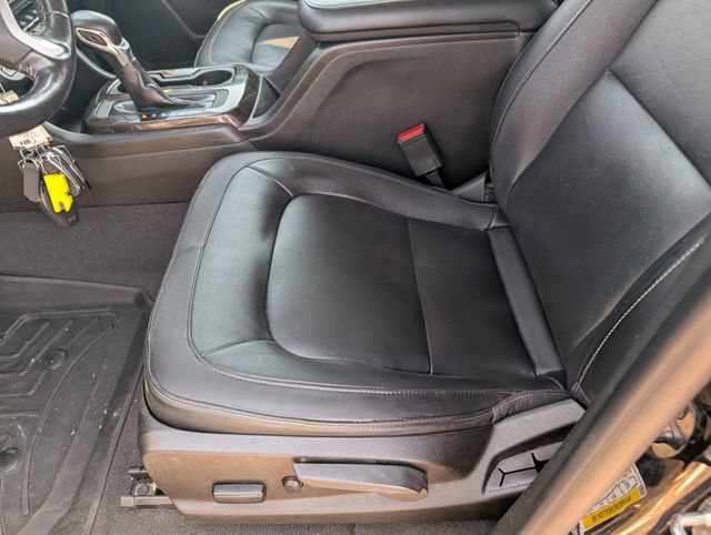 Used 2022 GMC Canyon Elevation w/ Elevation Premium Package AWD/4WD image 22