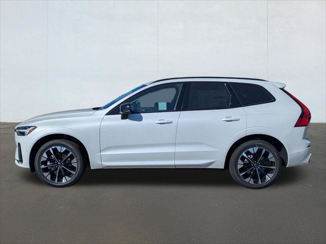 New 2026 Volvo XC60 B5 Plus w/ Climate Package PRO AWD/4WD image 3