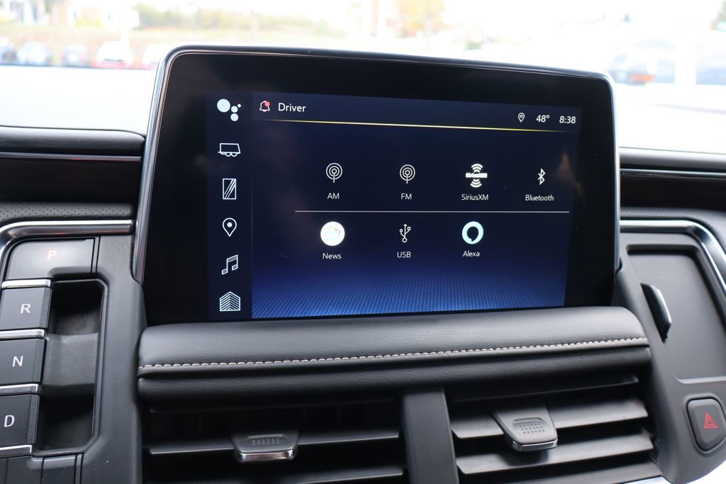 Used 2023 Chevrolet Suburban Premier image 24