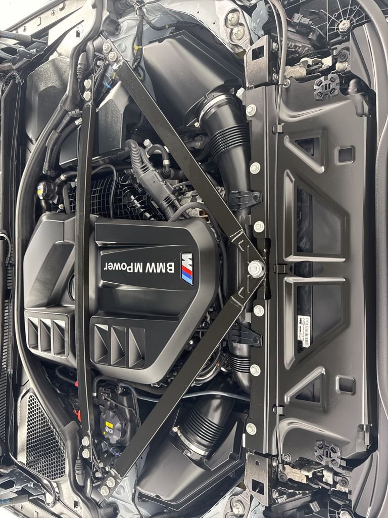 Used 2022 BMW M4 Coupe w/ M Carbon Exterior Package image 12