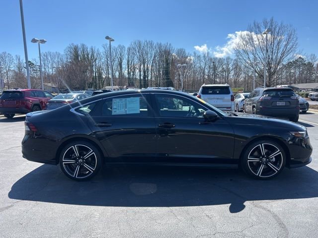 Used 2024 Honda Accord Sport image 4