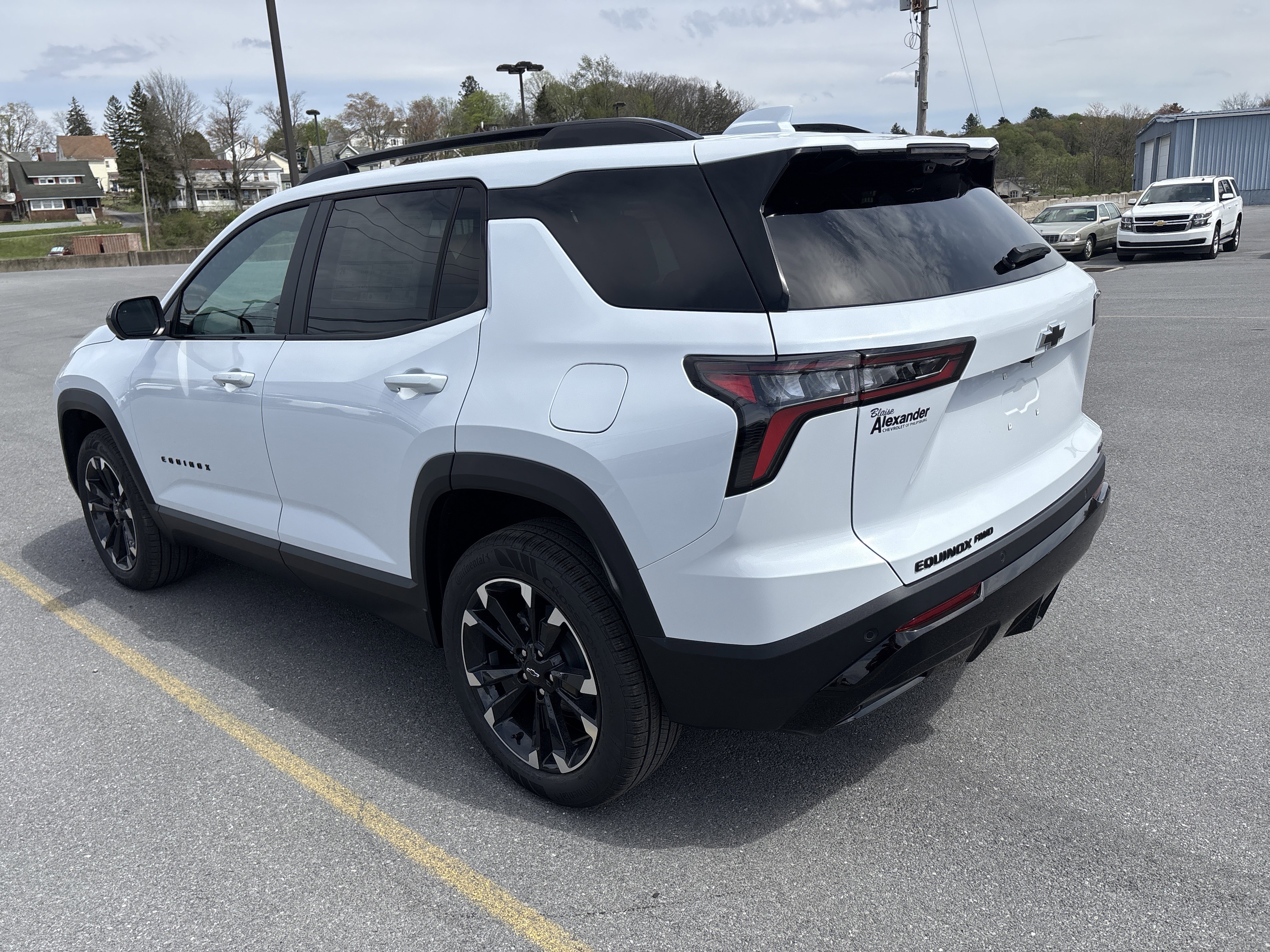 New 2026 Chevrolet Equinox RS w/ Convenience Package III AWD/4WD image 7