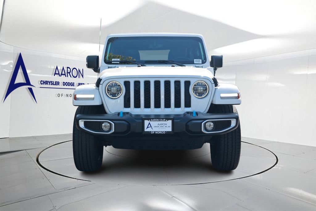 Used 2022 Jeep Wrangler Unlimited Sahara AWD/4WD image 4